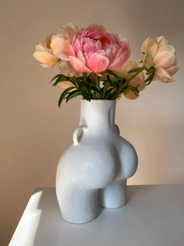 love_handles_vase_white_4.webp Sale HOFF LOVE HANDLES VASE WHITE